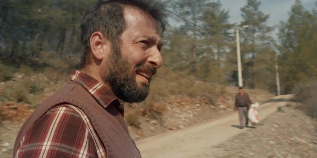 Balina'nın Bilgisi muhtar karakteri bir sahne