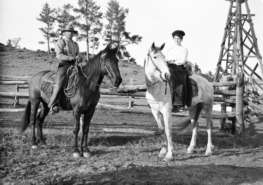 Dönem referanslarını yansıtan arşiv görseli, Montana Memory Project
