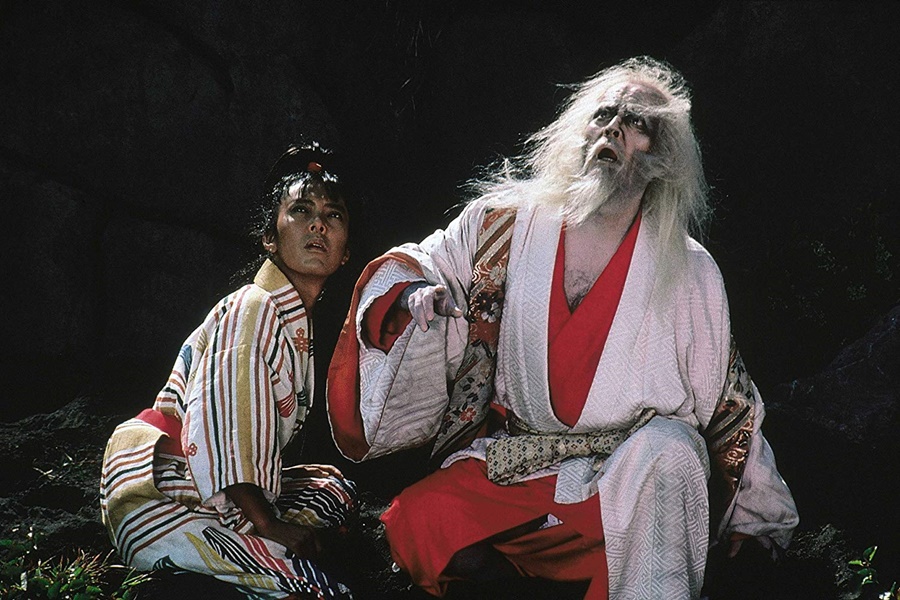 Ran filminde Hidetora ve sadık soytarısı Kyoami, sürgün ve yıkımın ortasında kaderlerini sorgularken görülüyor.