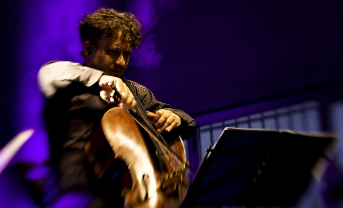 Interview with La Scala Principal Cellist Sandro Laffranchini on music, cinema, and storytelling.