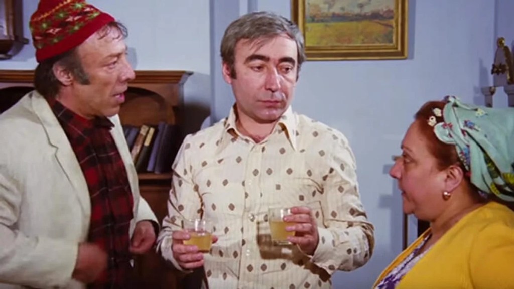Neşeli Günler (1978) Turşu Küpündeki Memleket