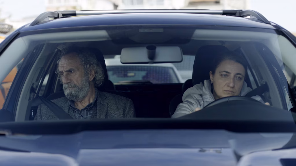 Gülçin Kültür Şahin ve Menderes Samancılar Ölüm Bizi Ayırana Dek filminde araba sahnesi