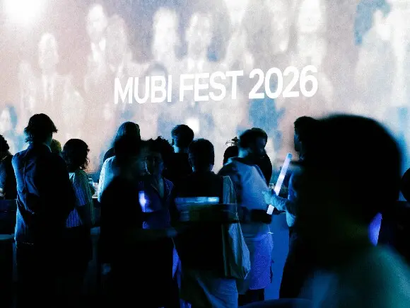 MUBI FEST İstanbul 2026, Paribu Art’ta 6 bin 500’den fazla katılımcıyı ağırladı. Festivaldeki sekiz film gösterimi kapalı gişe gerçekleşti.